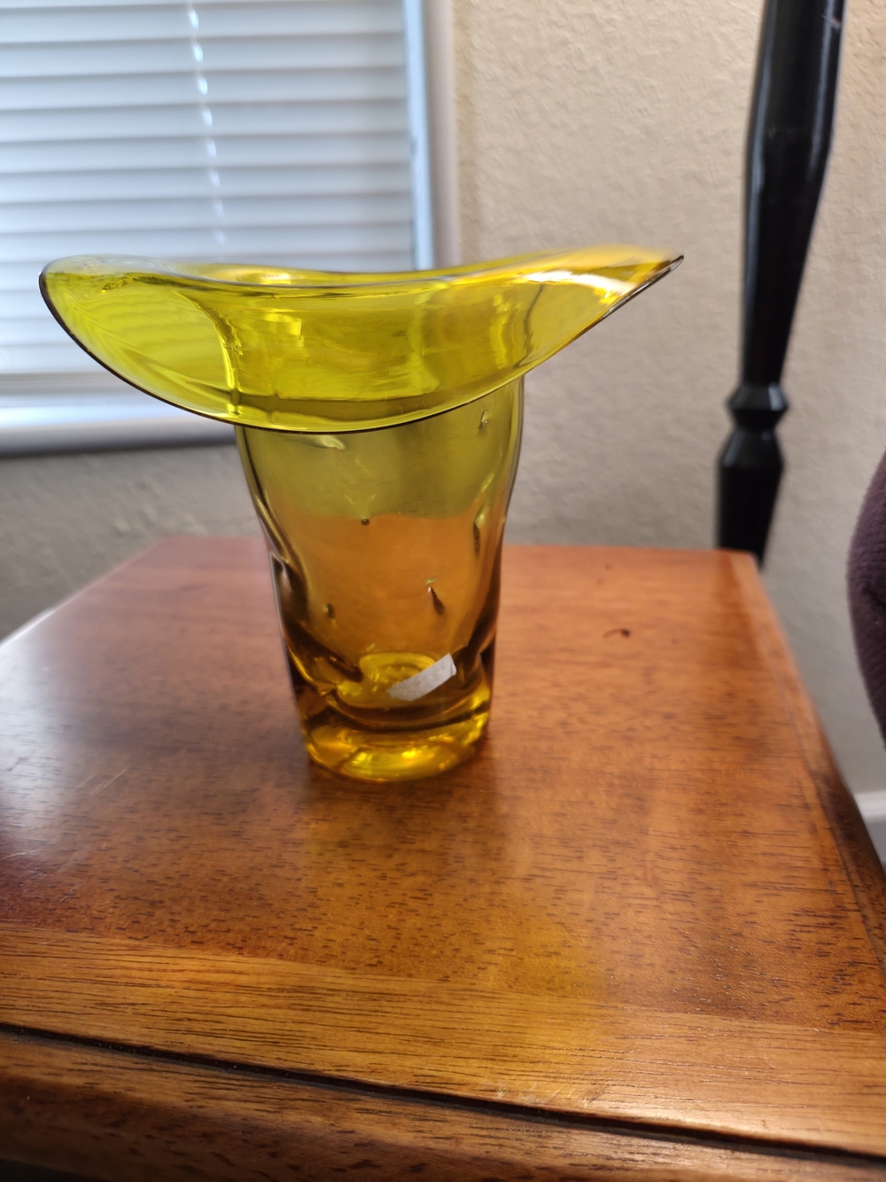 VTG Amber Glass Top Hat Bischoff Art Hand Blown